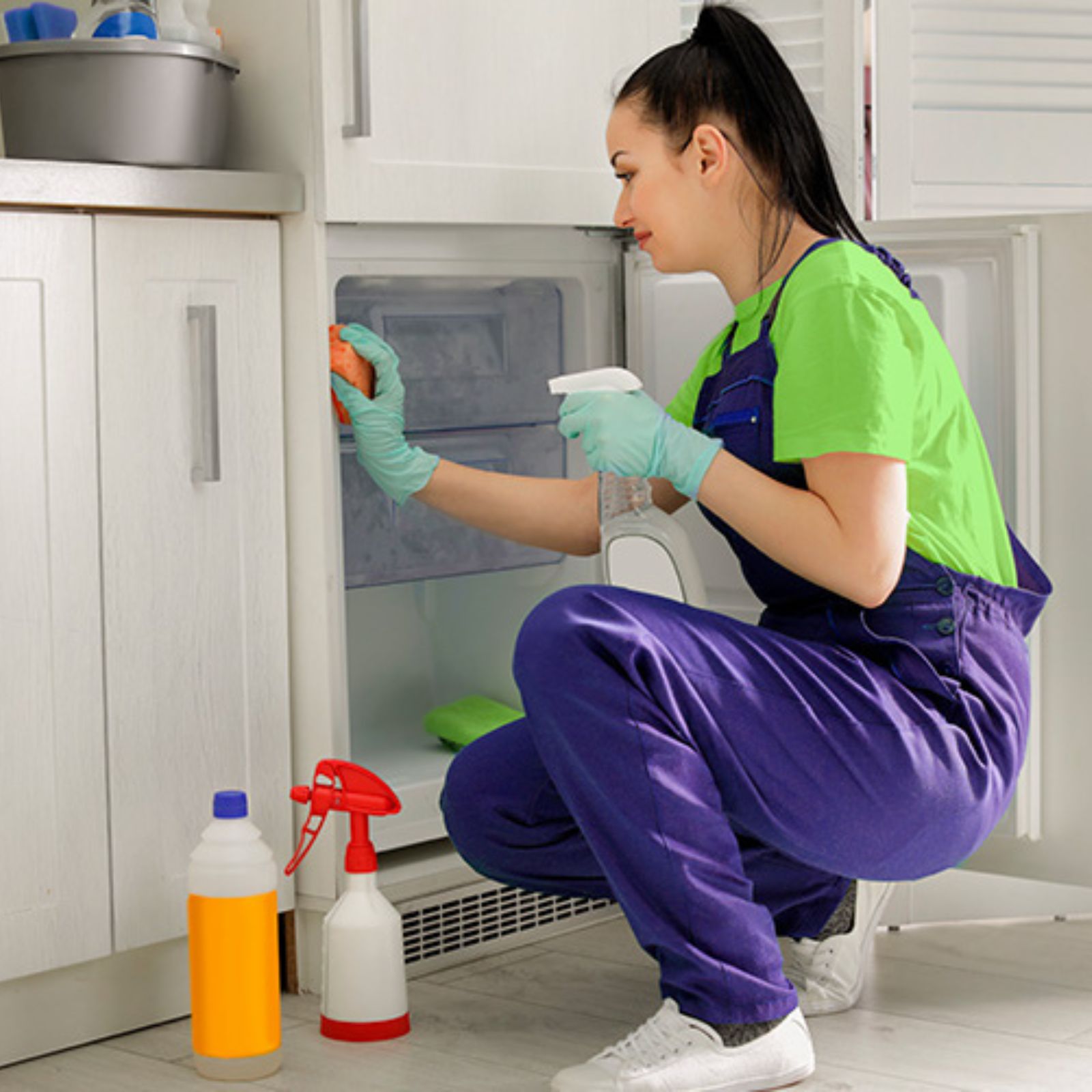 Kitchen cleaning